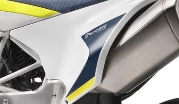 Husqvarna Heckspoiler links 701 mit Dekor