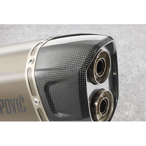 Akrapovic Carbon-Endkappe 701